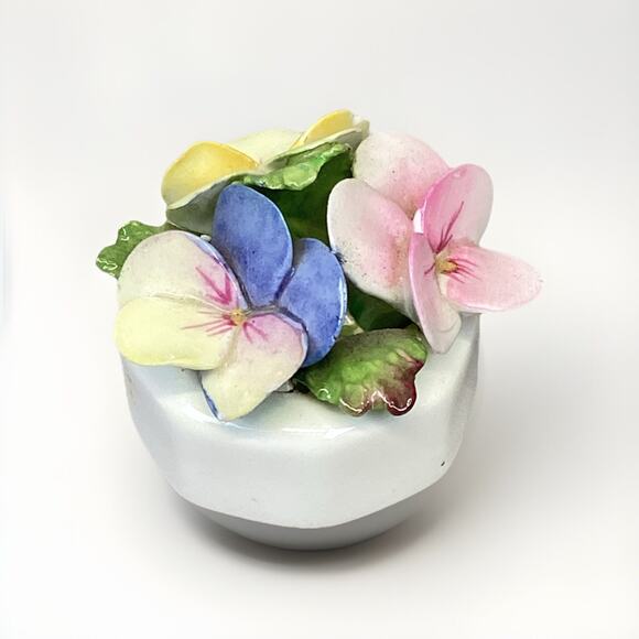 Aynsley England Bone China Flowers/Pansies Figurine Hand Molded/Painted Damaged - Picture 1 of 8